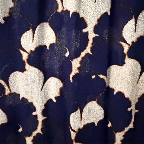 Ava Sky Dress Portugal in Navy Blossom — Size M - Picture 4 of 5